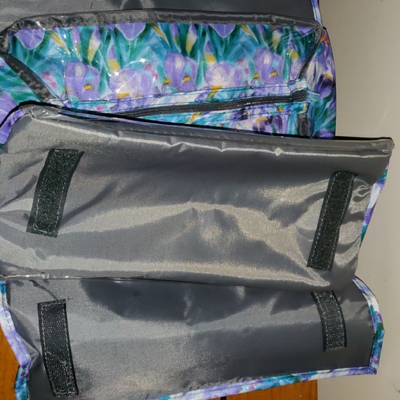 NWOT: Make up case - Picture 4 of 5